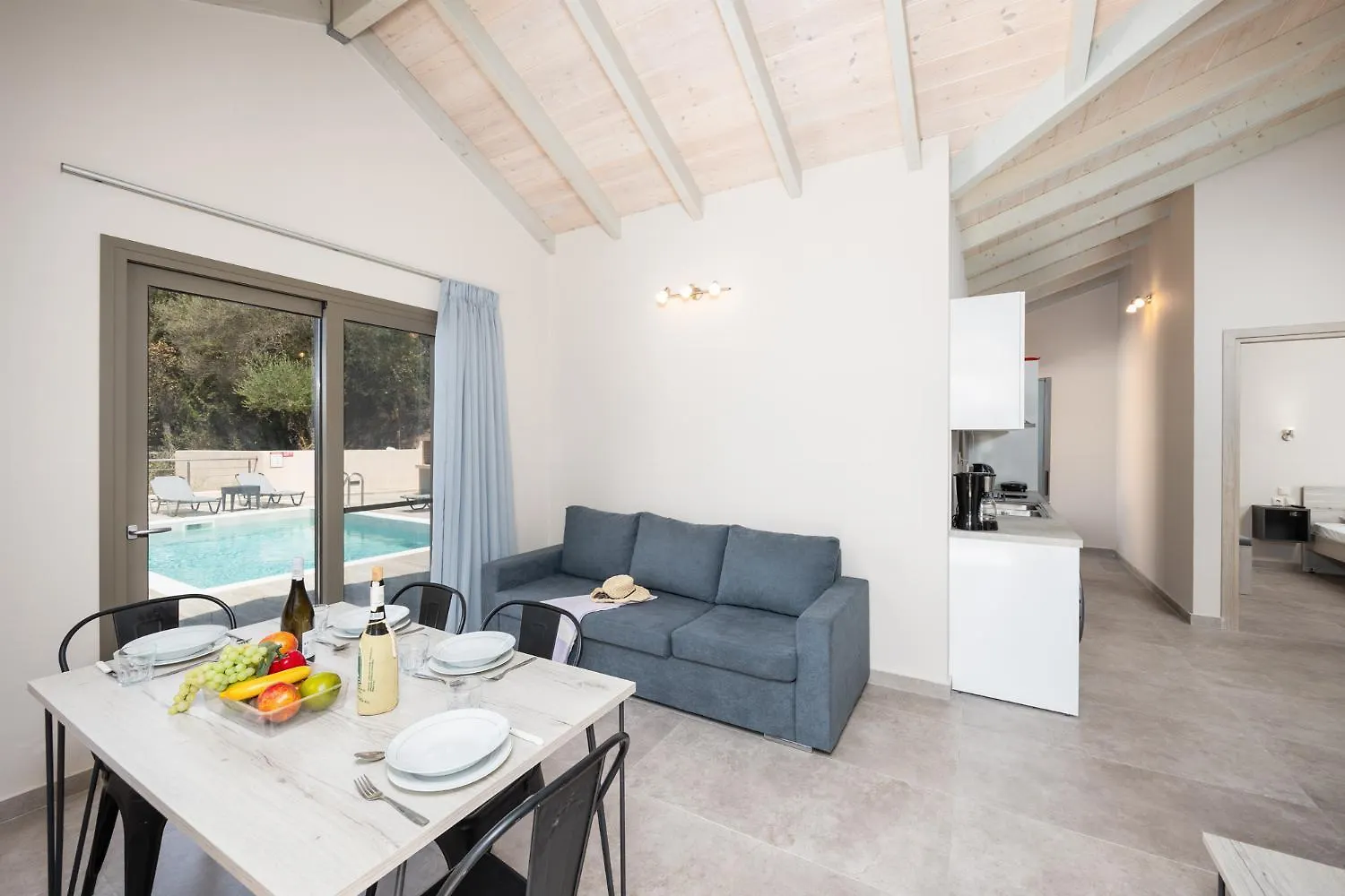 Villa Sia Trapezaki  0*, Trapezaki (Kefalonia) Greece